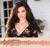 Мастурбатор Fleshlight - Lana Rhoades Destiny - вагина