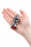 Серебряная анальная втулка Metal by TOYFA, ребристая, с красным кристаллом (8, Ø 3.5 см)